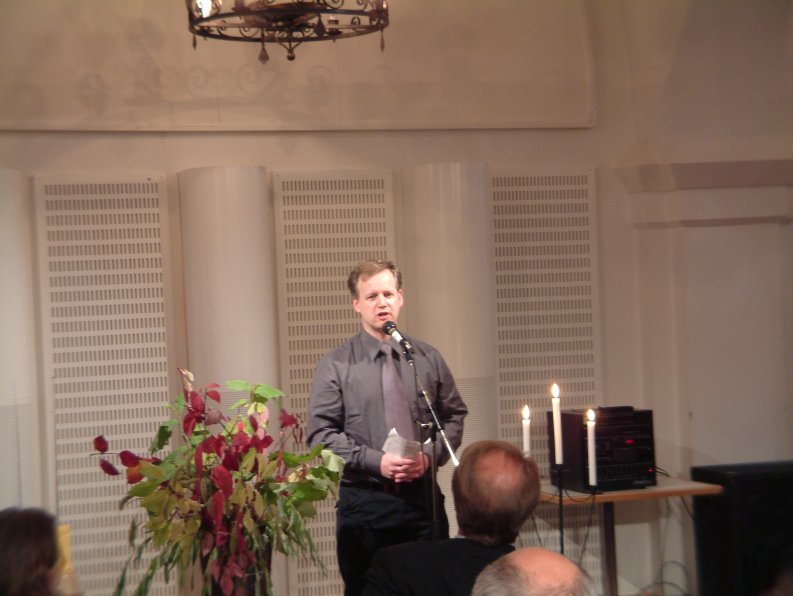 Knut Yrvin forteller om betydningen av � vinne fjor�rets pris for Skolelinux-prosjektet.